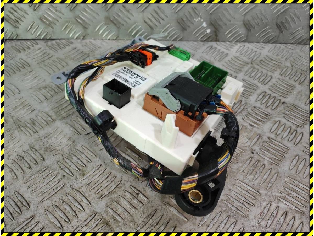 Блок комфорта Volvo XC90, 2018 г., OEM 31453070, арт. 94192305, фото 4