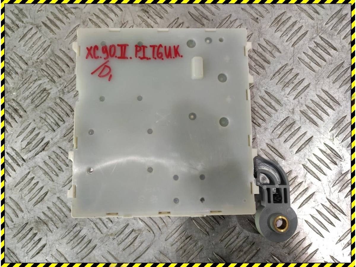 Блок комфорта Volvo XC90, 2018 г., OEM 31453070, арт. 94328013, фото 8