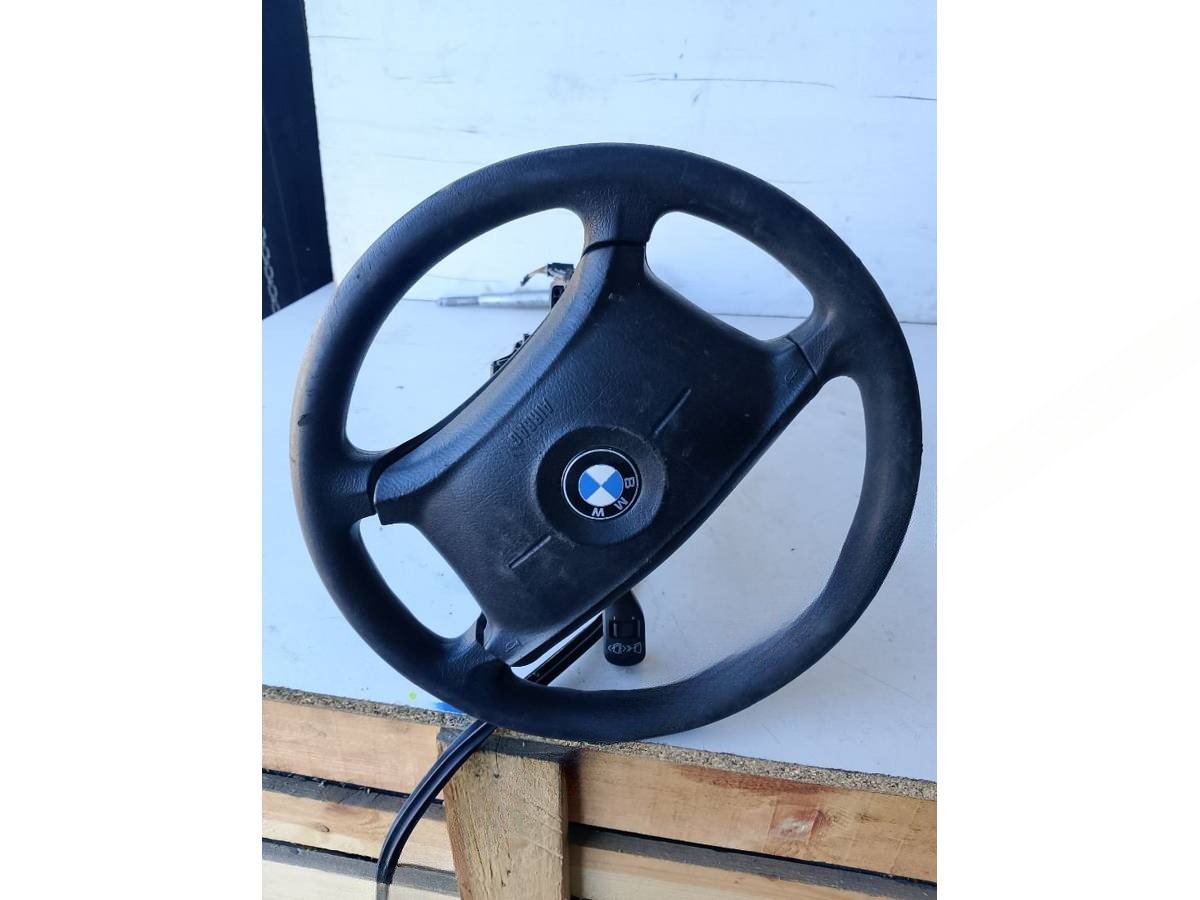 Подушка безопасности водителя BMW E46, 2000 г