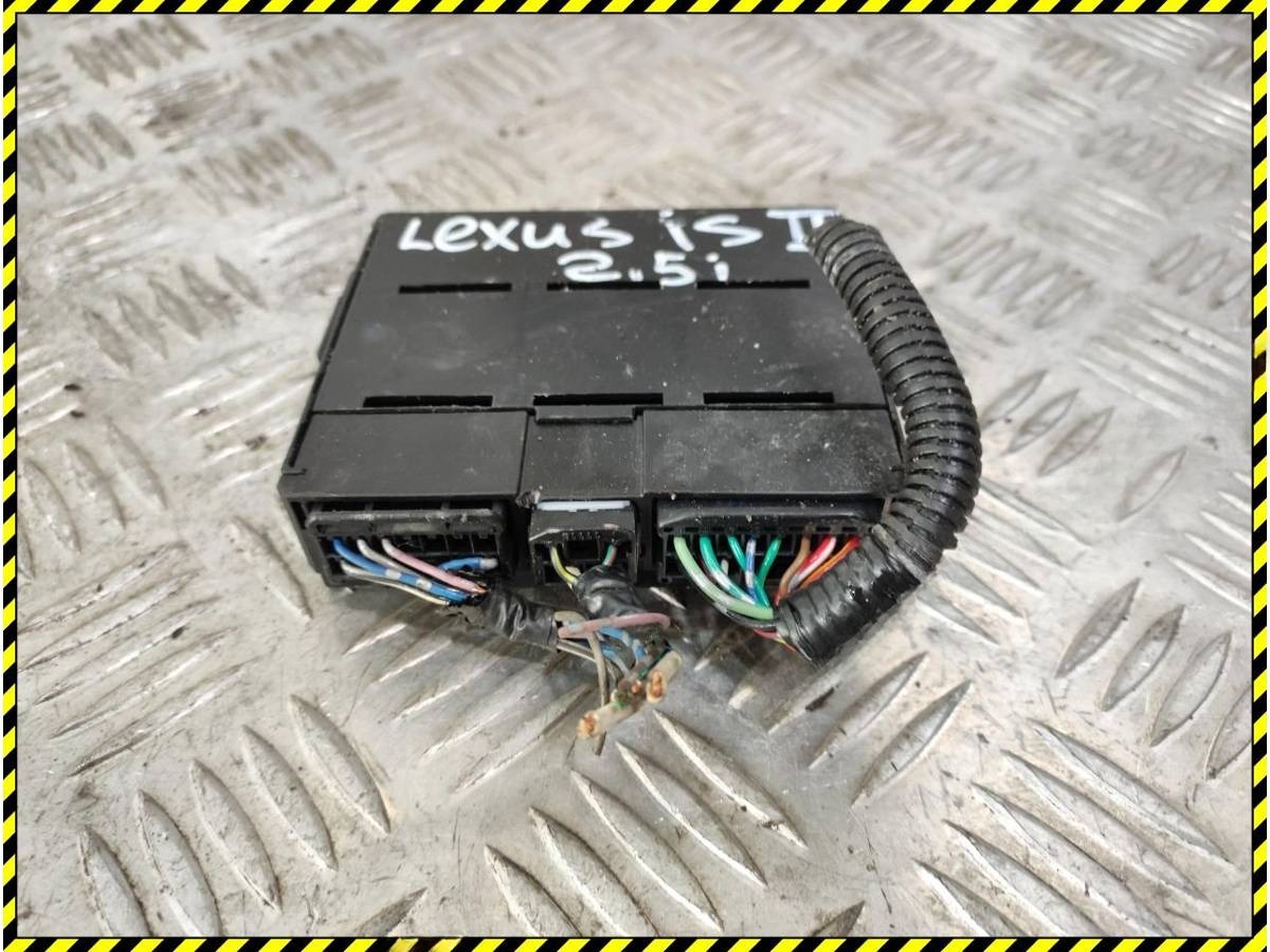 Блок комфорта Lexus IS, 2006 г., OEM 8921153020, арт. 96931346_2, фото 2