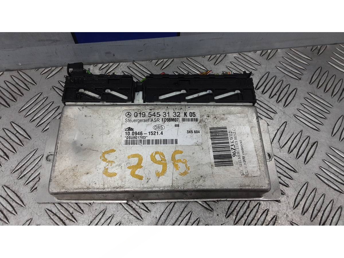Блок управления Mercedes C W202 W202, 1998 г., OEM 10094615214, арт. 96Z03KW02