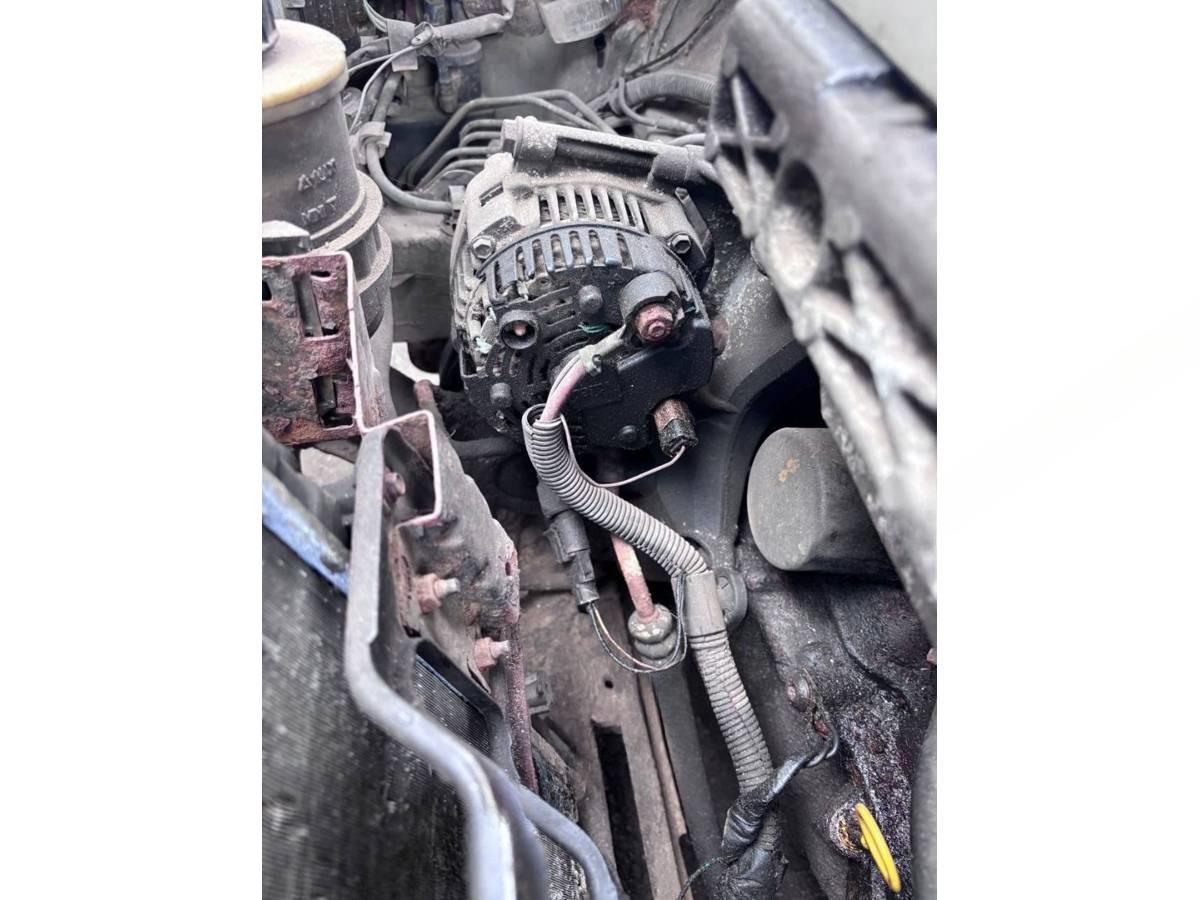 Генератор к Renault Megane 1, 2000 г.