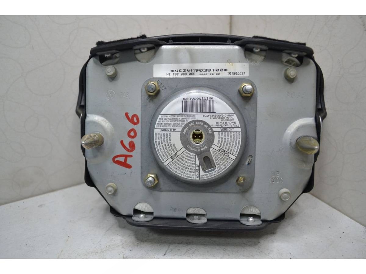 Подушка SRS водителя Volkswagen Passat B5, 1996 г