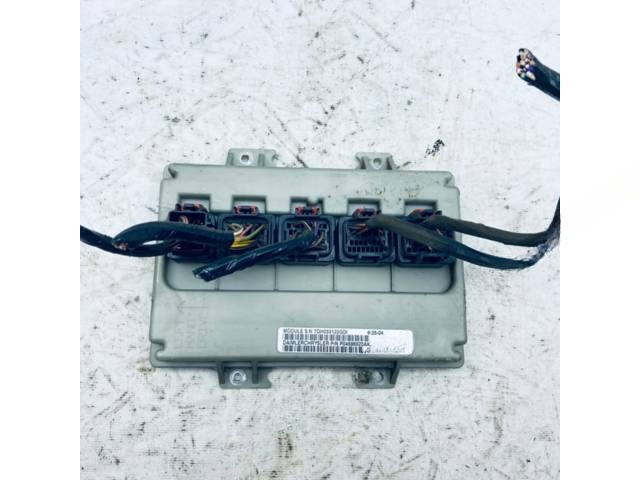 Блок комфорта Dodge Caravan, 2005 г., OEM 04686920AK, арт. B122225_3