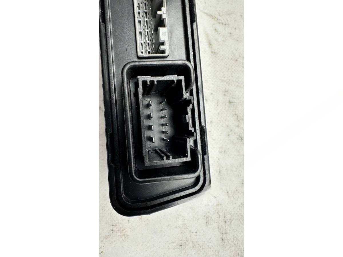 Блок управления Tesla Model S, 2018 г., OEM 100310100E, арт. B126816_2, фото 2