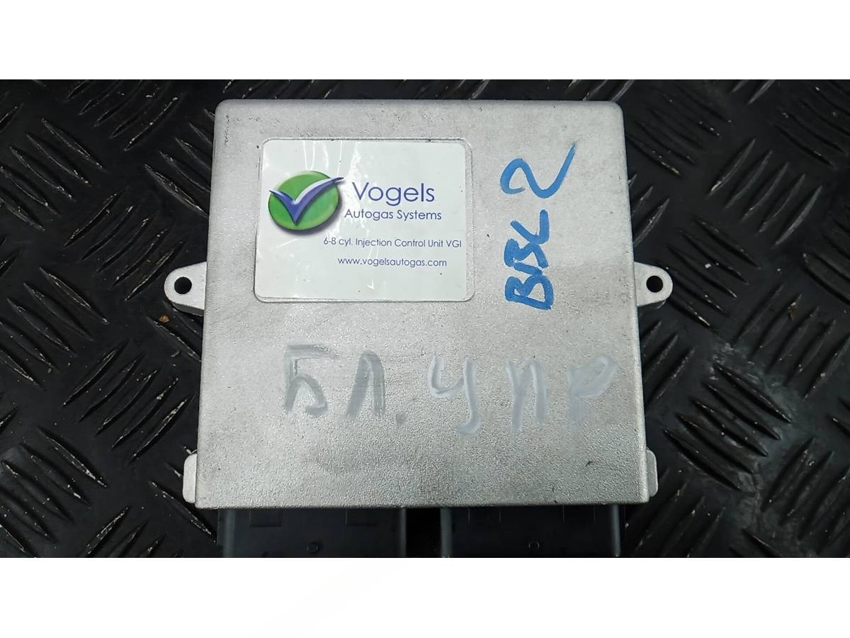 Блок управления BMW E46 E46, 2000 г., OEM 1717515700437, арт. BBL02NC01