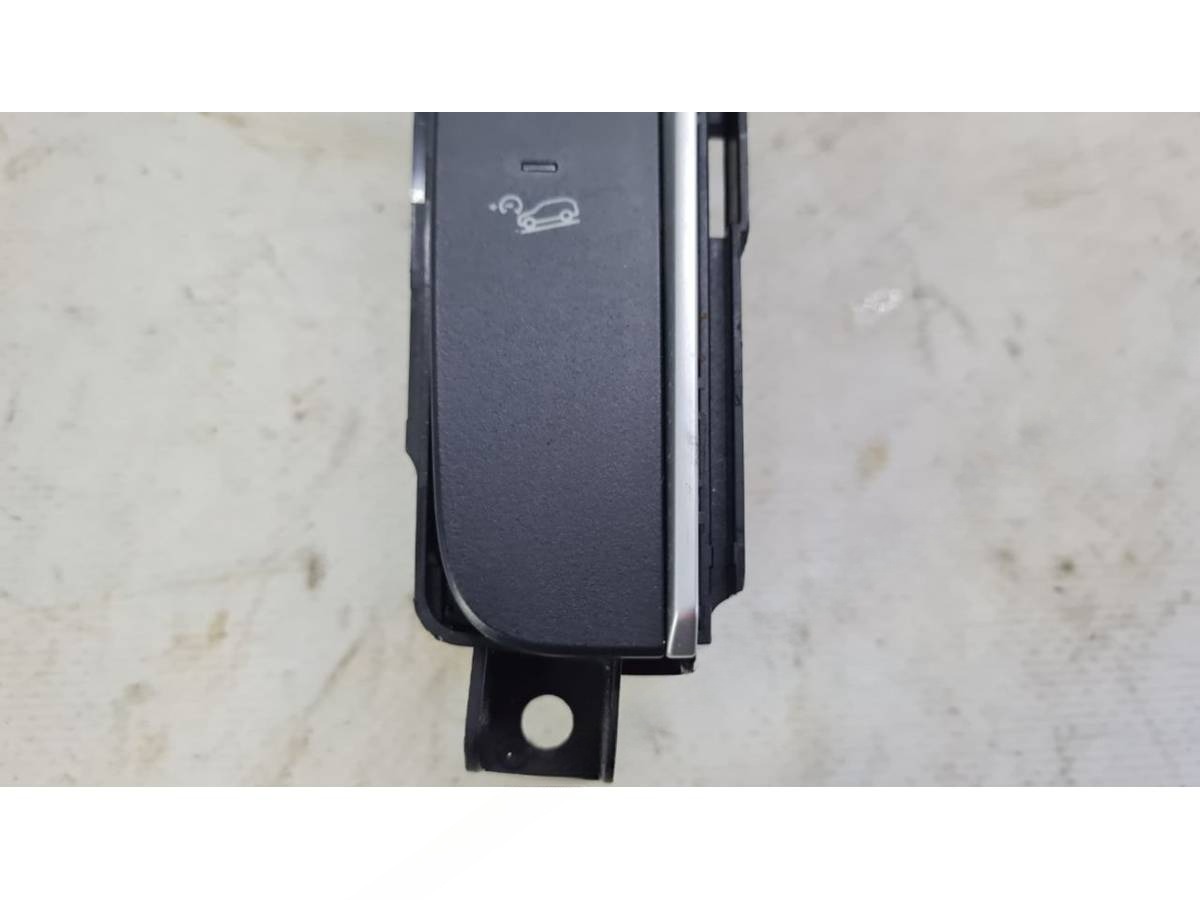 Блок комфорта BMW G30/G31, 2017 г., OEM 6824014, арт. BBMW27497, фото 2