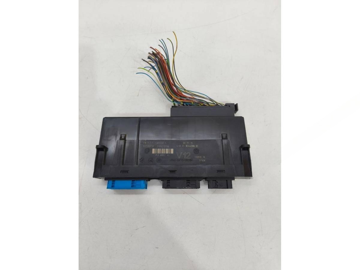 Блок комфорта BMW F10/F11/GT F07, 2011 г., OEM 9244396, арт. BBMW33471