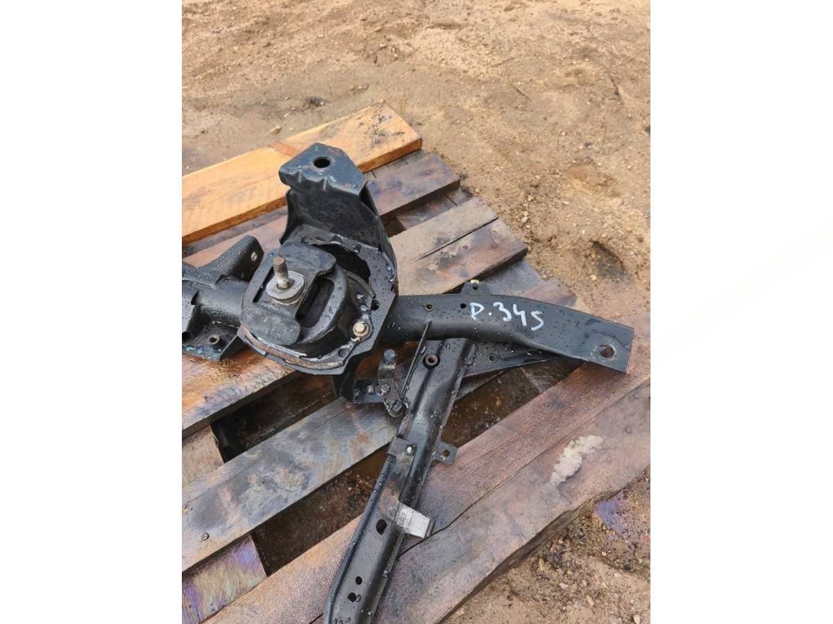 Балка подвески передняя (подрамник) BMW X6 E71/E72, 2012 г., OEM 6785468, арт. BBMW36188_3