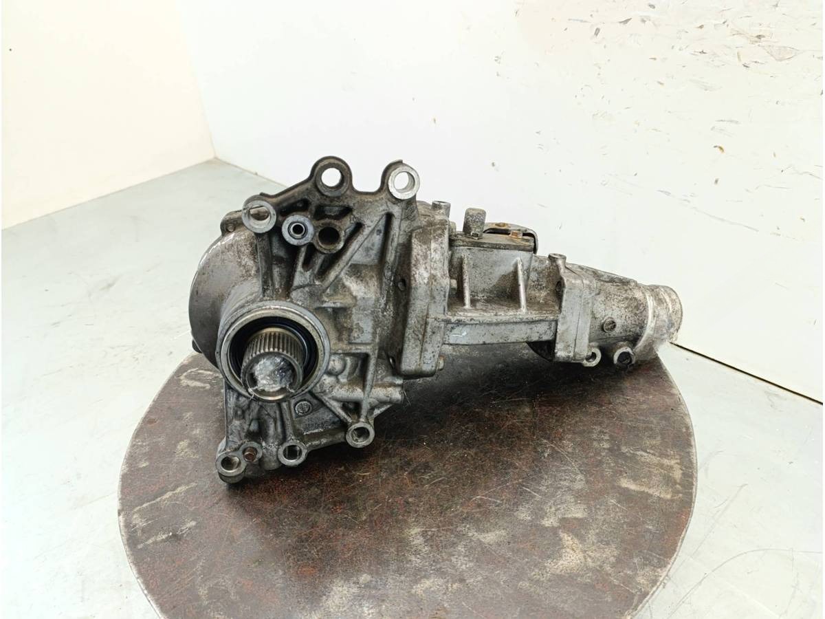 Раздаточная коробка Peugeot 4007, 2008 г., OEM 2204C6, арт. EWE144-4