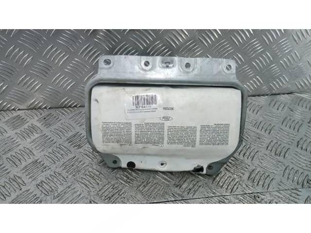 Подушка безопасности пассажира Ford Kuga, 2010 г