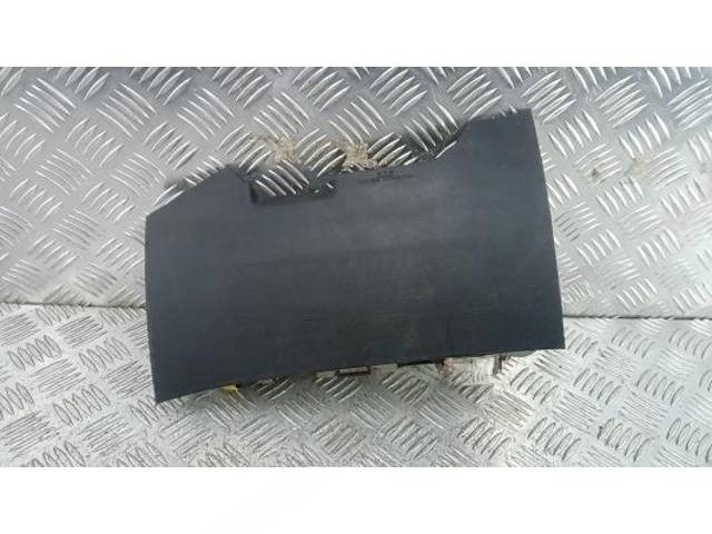 Подушка SRS пассажира Toyota Avensis T27, 2012 г