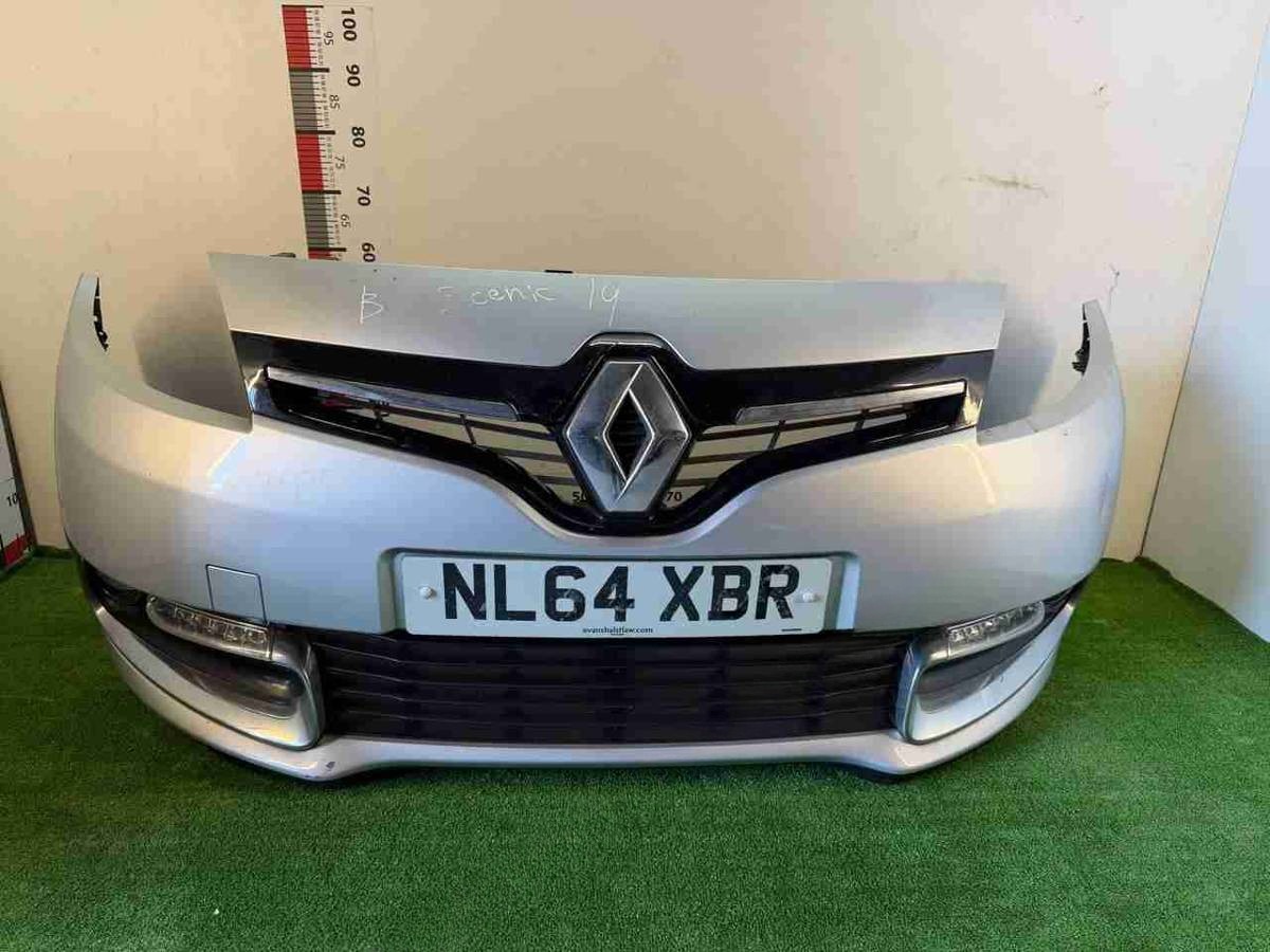 Новое Renault Grand Scenic, 2014 г., арт. 01342