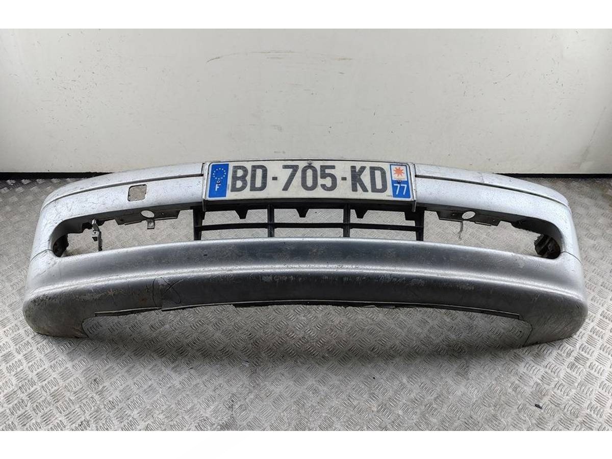Новое BMW E39, 1995 г., OEM 7005948, арт. 55216410