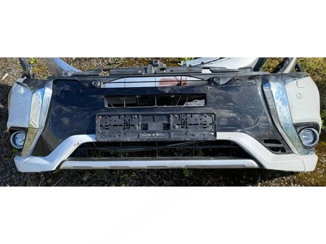 Новое Mitsubishi Outlander, 2015 г., арт. 6915