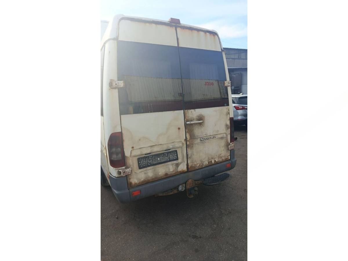 Новое Mercedes Sprinter, 2003 г., арт. 102907369
