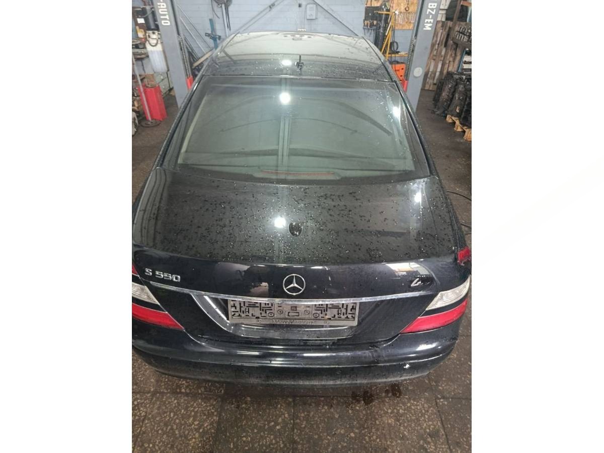 Новое Mercedes S W221, 2006 г., арт. 94520646