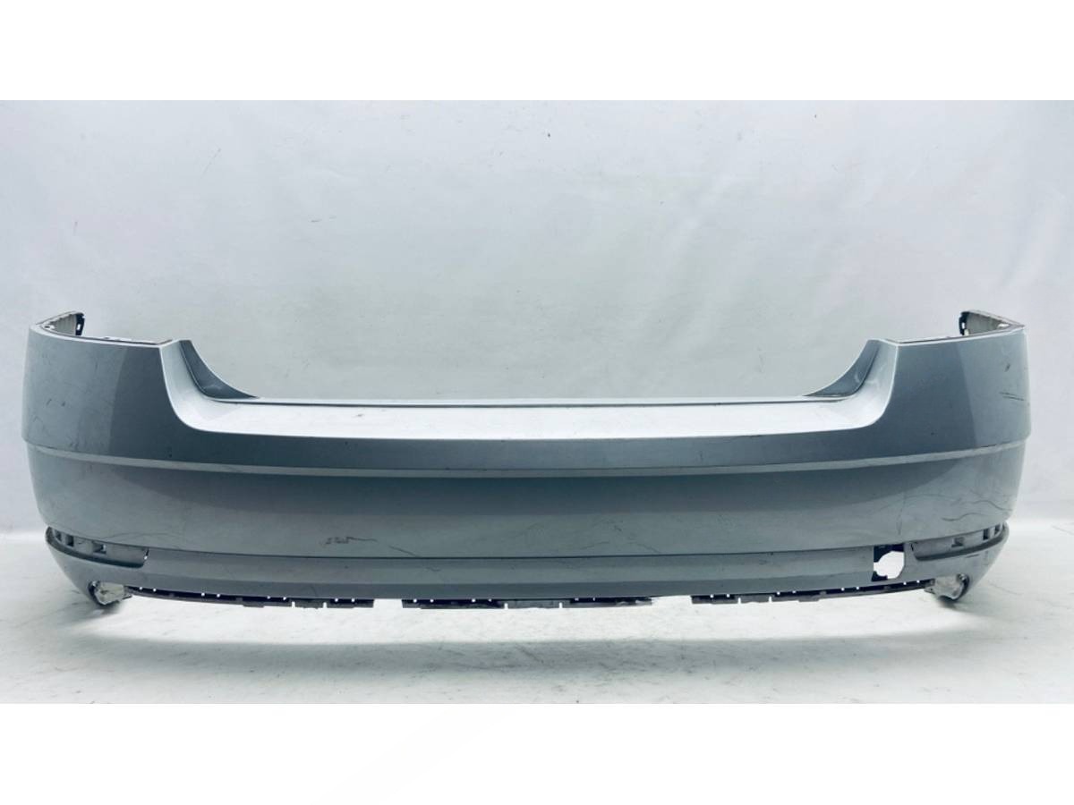 Бампер задний Skoda Octavia A7, 2013 г., OEM 5EU807421B, арт. B123253