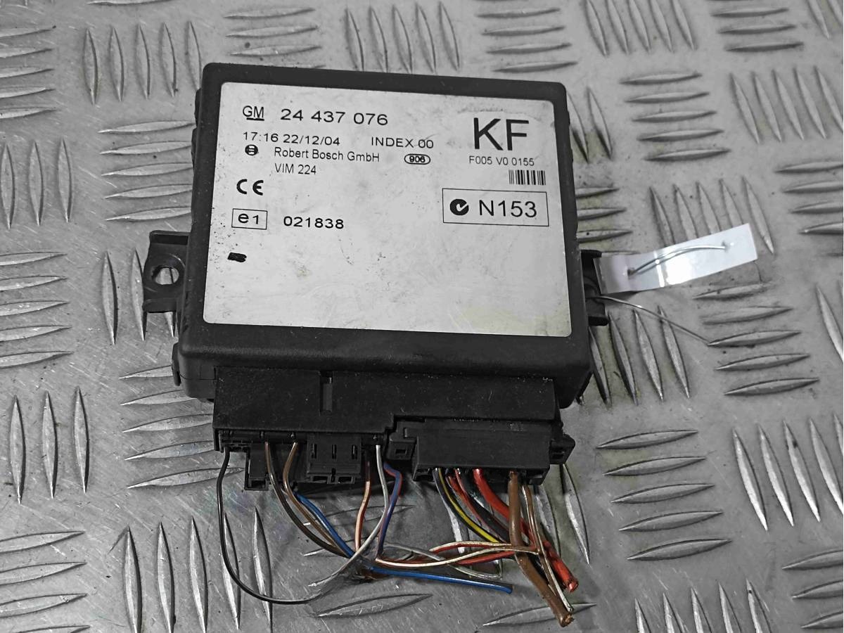 Блок комфорта Opel Zafira, 2003 г., OEM 24437076, арт. 019893