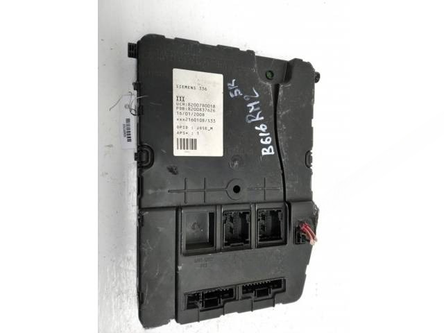 Блок комфорта Renault Megane, 2007 г., OEM 8200780018A, арт. 10116955