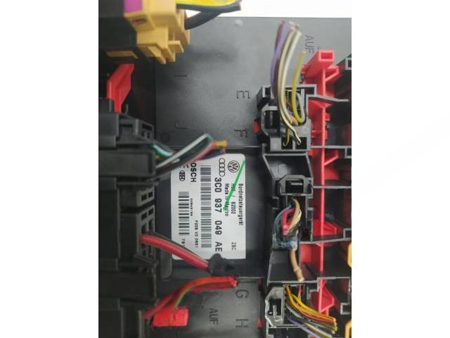 Блок комфорта Volkswagen Jetta, 2007 г., OEM 3C0937049AE, арт. 10381993, фото 2