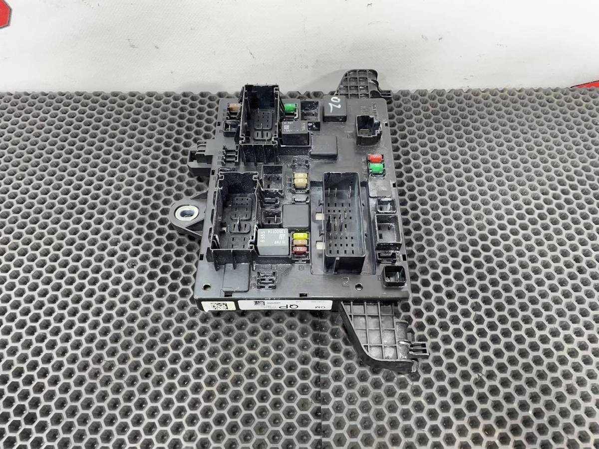 Блок комфорта Opel Astra XC90, 2010 г., OEM 13302300, арт. 51963, фото 3