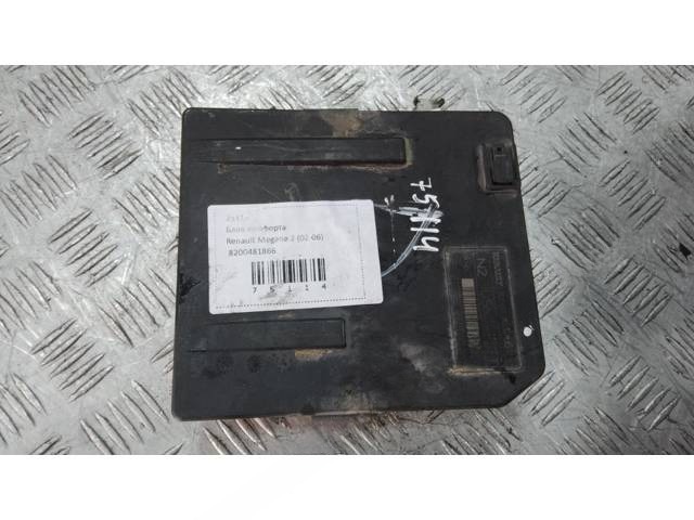 Блок комфорта Renault Megane, 2005 г., OEM 8200481866, арт. 75114