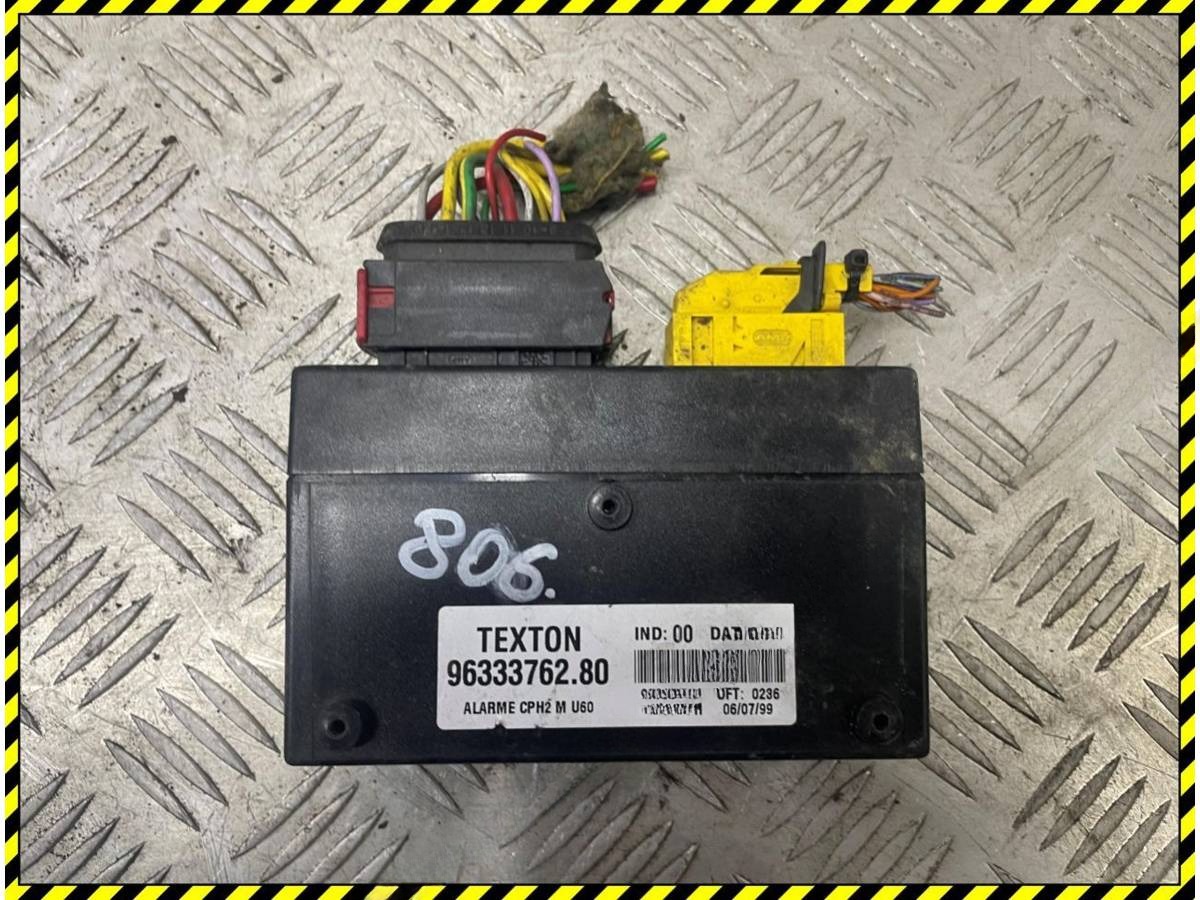 Блок комфорта Peugeot 806, 2001 г., OEM 922552830, арт. 87612025