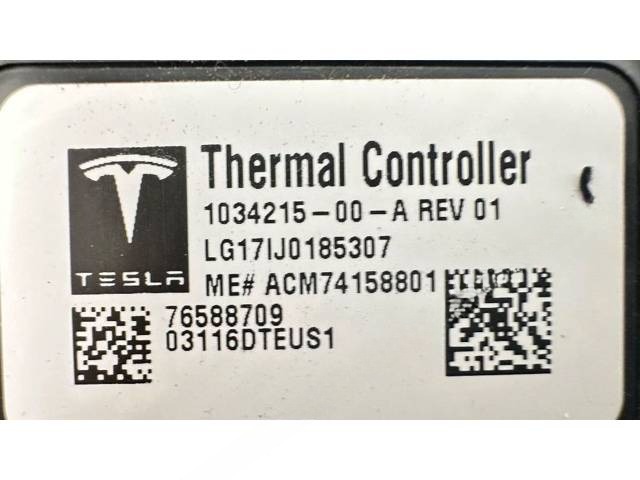 Блок комфорта Tesla Model X, 2019 г., OEM 103421500A, арт. B126877_4, фото 3
