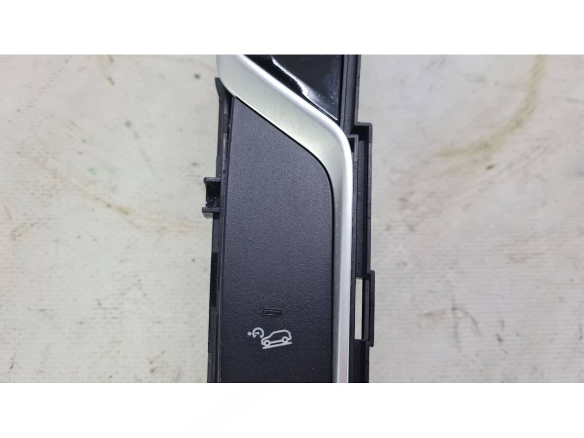 Блок комфорта BMW G30/G31, 2017 г., OEM 6824014, арт. BBMW27497, фото 3