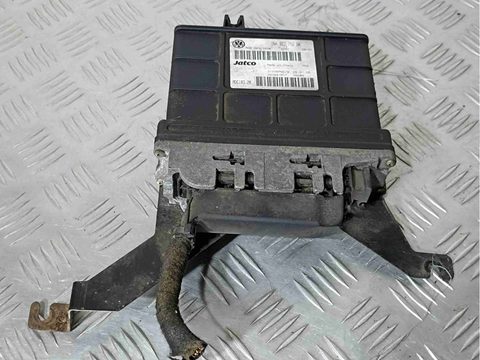 Блок управления АКПП Volkswagen Golf, 1998 г., OEM 09a927750bk, арт. 014792