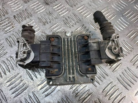 Блок управления АКПП Saab 9-3, 2003 г., OEM 55560818, арт. 1101796