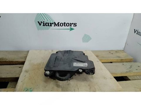Блок управления АКПП Mercedes C W205, 2016 г., OEM A0002704552, арт. 1189