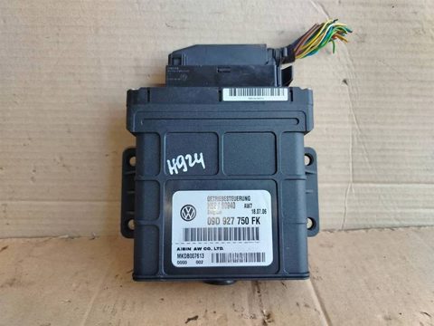 Блок управления АКПП Audi Q7 4L, 2006 г., OEM 09D927750FK, арт. 17340.H924