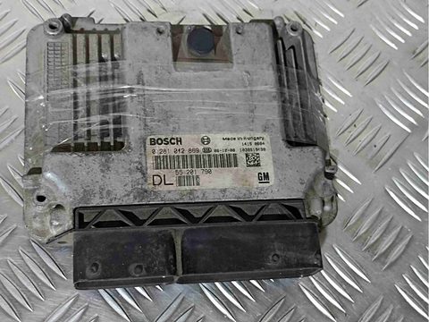 Блок управления двигателем Opel Vectra, 2004 г., OEM 0281012869, арт. 003204