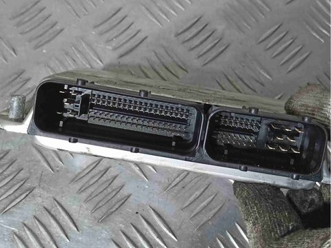 Блок управления двигателем Volkswagen Passat, 2002 г., OEM 038906019gl, арт. 016245, фото 3