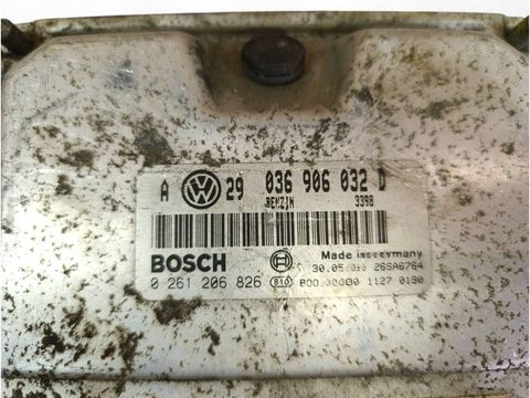 Блок управления двигателем Volkswagen Golf, 2002 г., OEM 036906032D, арт. 105664620, фото 3