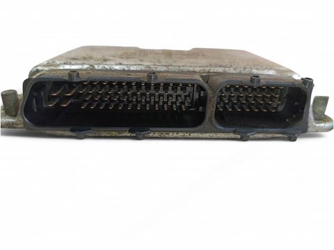 Блок управления двигателем Volkswagen Golf, 2002 г., OEM 036906032D, арт. 105664620, фото 4