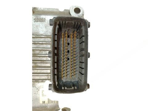Блок управления двигателем Opel Zafira, 2012 г., OEM 0261201237, арт. 105667855, фото 4