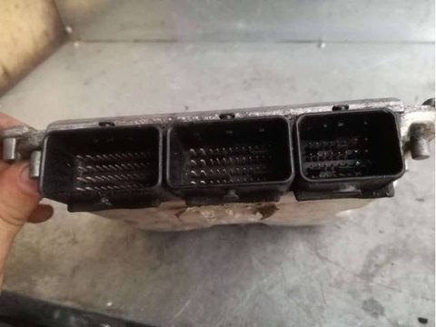 Блок управления двигателем Renault Megane, 2002 г., арт. 5702, фото 2