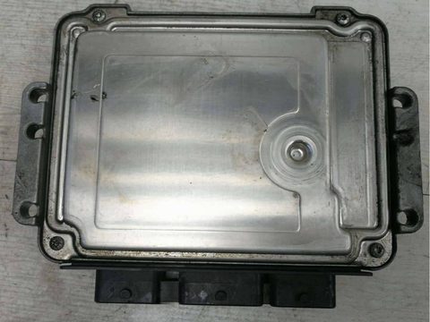Блок управления двигателем Renault Scenic, 2005 г., OEM 0281011776, арт. 65112796