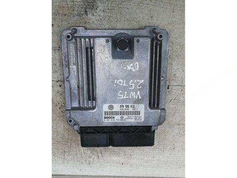 Блок управления двигателем Volkswagen Transporter, 2003 г., арт. 87379304