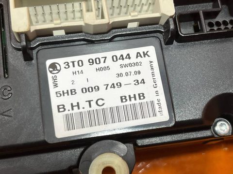Блок управления печки/климат-контроля Skoda Octavia, 2009 г., арт. 01019856, фото 3