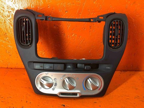 Блок управления печки/климат-контроля Toyota Yaris Verso, 2004 г., арт. 1004554, фото 3