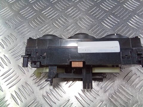 Блок управления печки/климат-контроля Peugeot 3008, 2010 г., OEM 400017003, арт. 102583818, фото 9