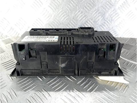 Блок управления печки/климат-контроля Audi A4, 2003 г., OEM 8E0820043AA, арт. 128730, фото 3