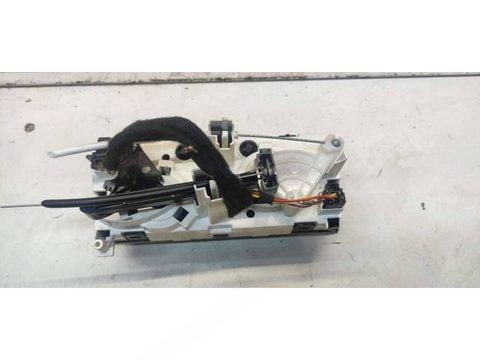 Блок управления печки/климат-контроля Peugeot 308, 2007 г., арт. 46684081, фото 2