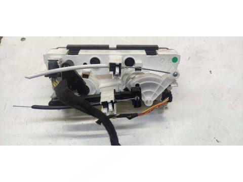 Блок управления печки/климат-контроля Peugeot 308, 2007 г., арт. 46684081, фото 3