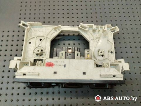 Блок управления печки/климат-контроля Mitsubishi Carisma, 2003 г., арт. 57576122, фото 5