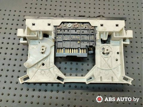 Блок управления печки/климат-контроля Mitsubishi Carisma, 2003 г., арт. 57576122, фото 6